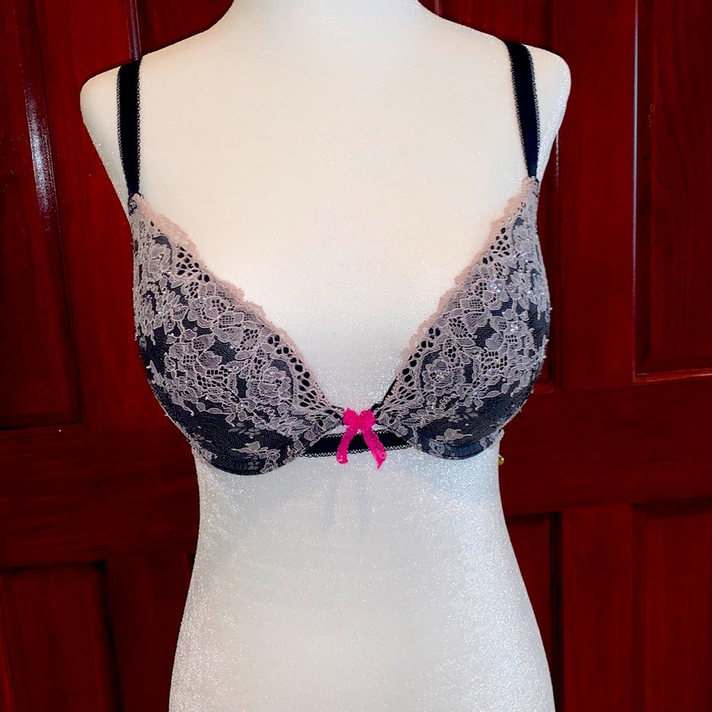 Victoria’s Secret Dream Angels Push-Up Bra